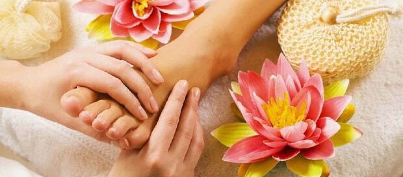 Γιατί βγάζουμε κάλους στα πόδια; - Τι πρέπει να προσέχουμε;